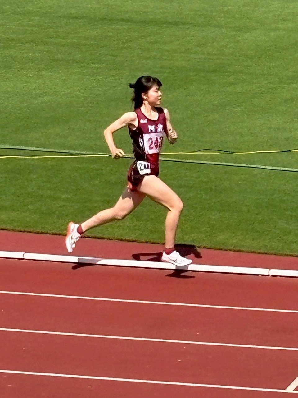 4F560F79-E105-4E45-BC00-69C4B9D2BBE0